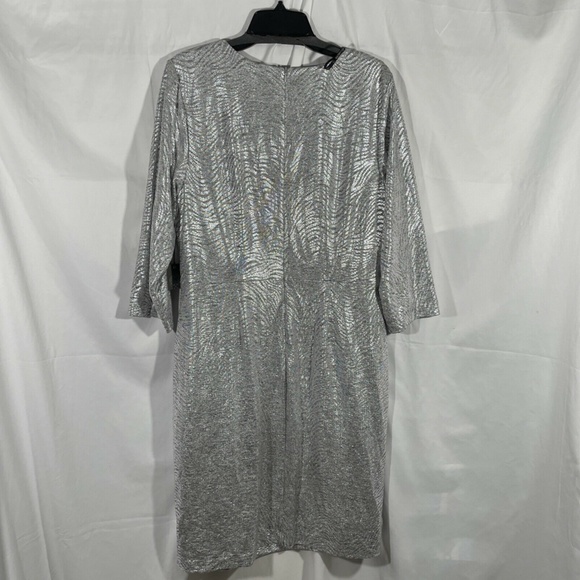 NWT Vince Camuto [ Plus‎ Size 16W ] Zebra Print Bodycon Dress in Silver - Picture 10 of 12